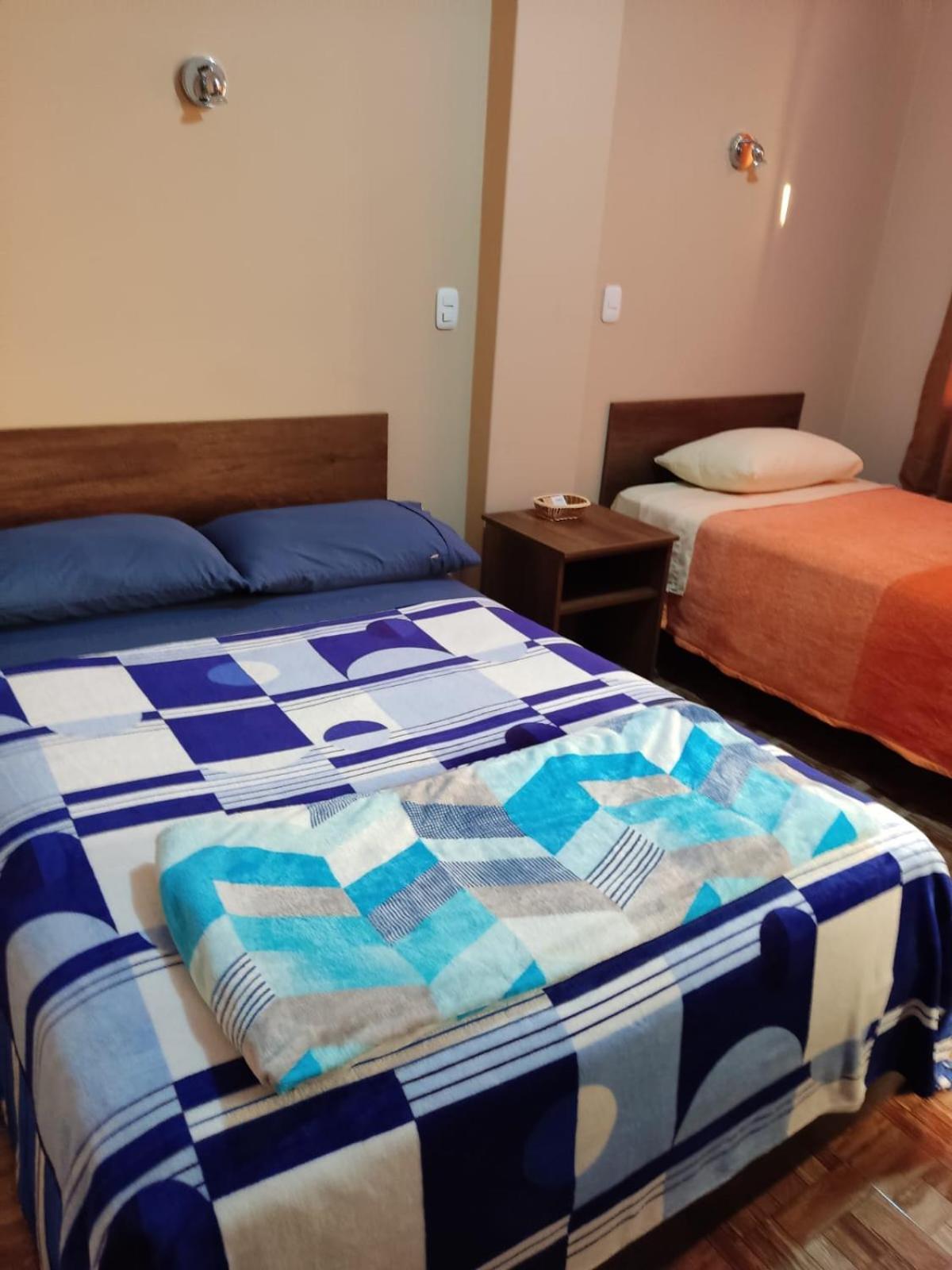 D' Barrig Hotel Trujillo Buitenkant foto