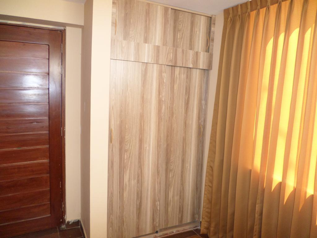 D' Barrig Hotel Trujillo Buitenkant foto