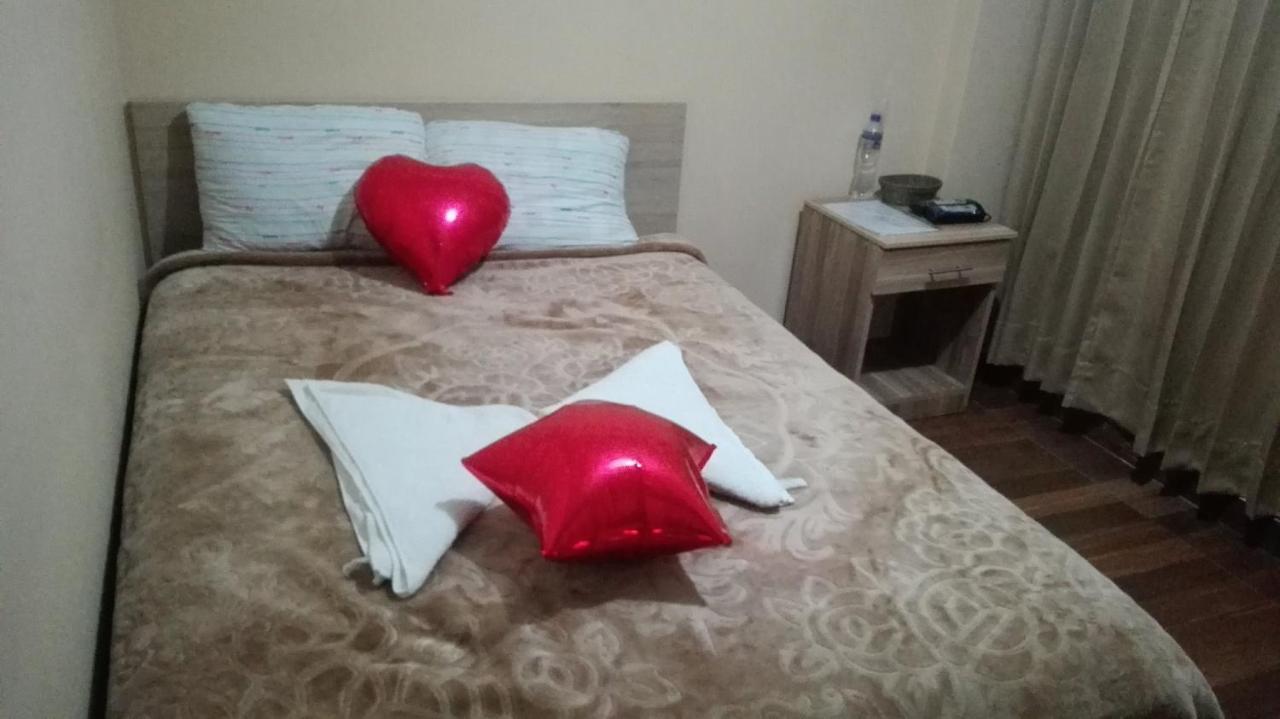 D' Barrig Hotel Trujillo Buitenkant foto